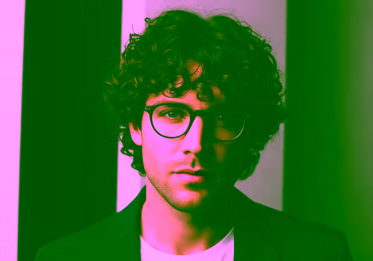 Curly Curtains — curly hairstyle for men in 2026