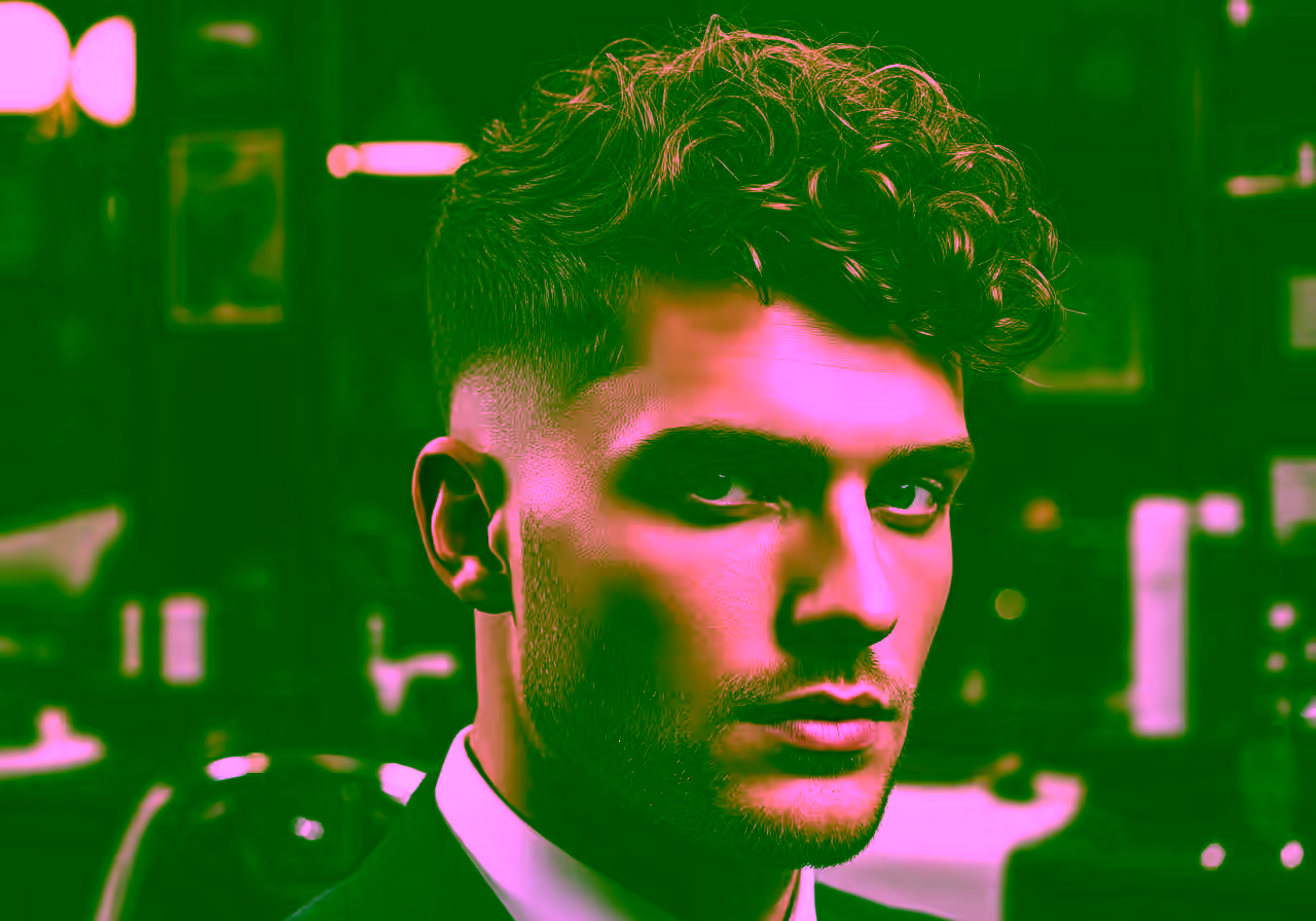 Curly Versatile — curly hairstyle for men in 2026