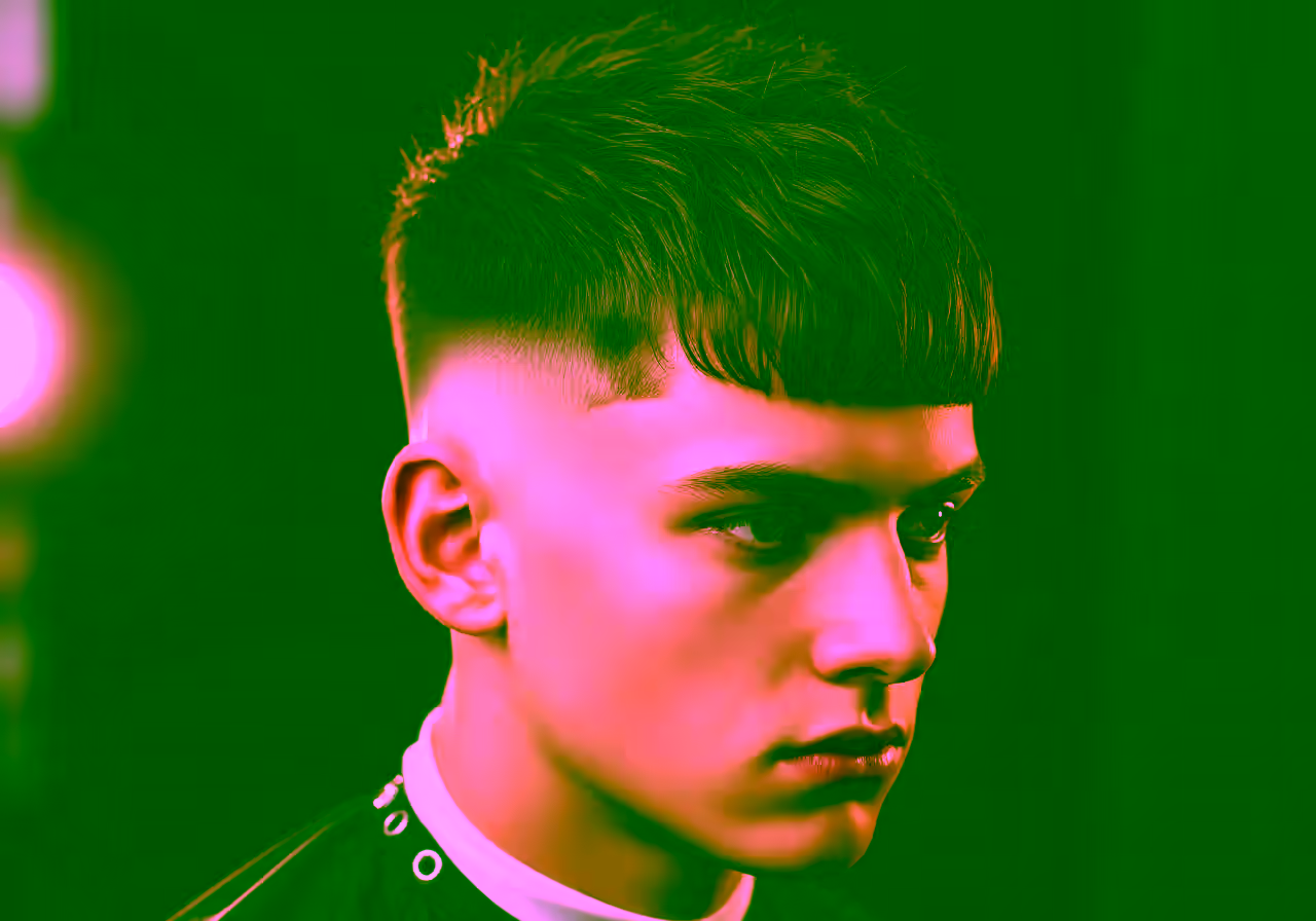 Side Swept Textured Crop — textured crop haircut for men in 2026