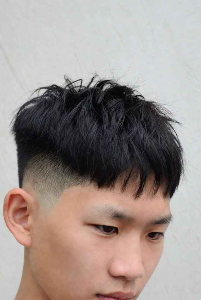 Faded Textured Crop Undercut