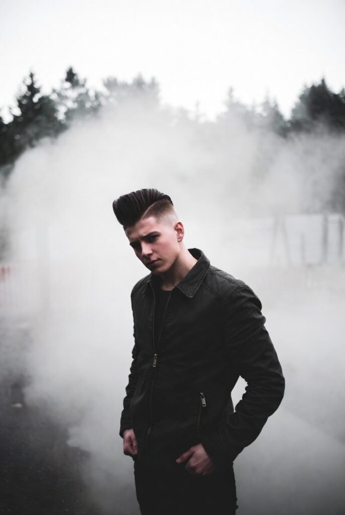 Shadow-Fade Pompadour